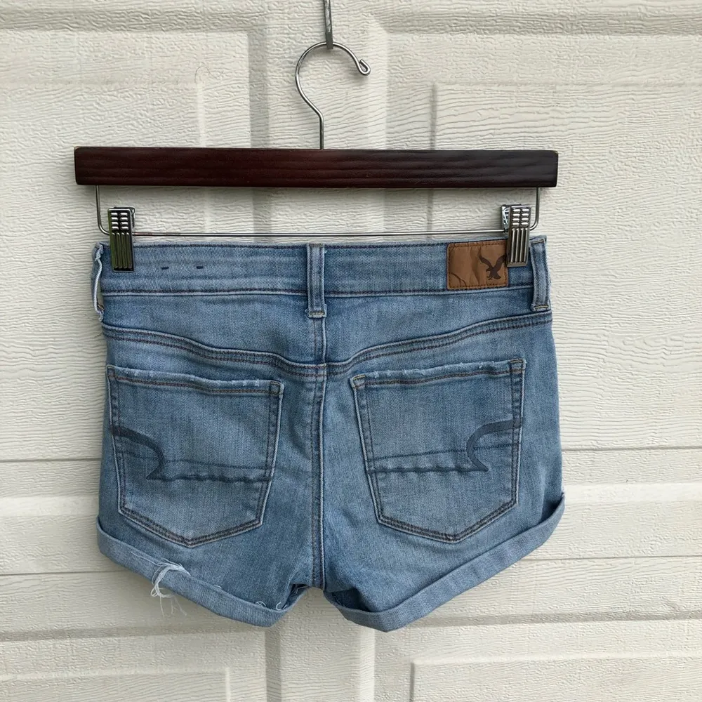 American Eagle Womens Shorts Denim Jean Blue Hi-Rise Cut Off Boho Size 4 - Image 3