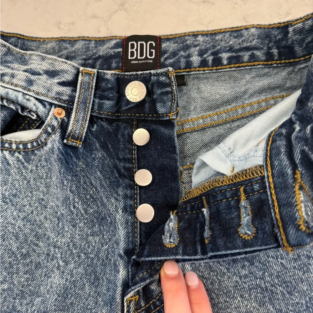 Urban Outfitters BDG Blue Stone Wash High Rise Slim Straight Jeans. Size… - Image 5