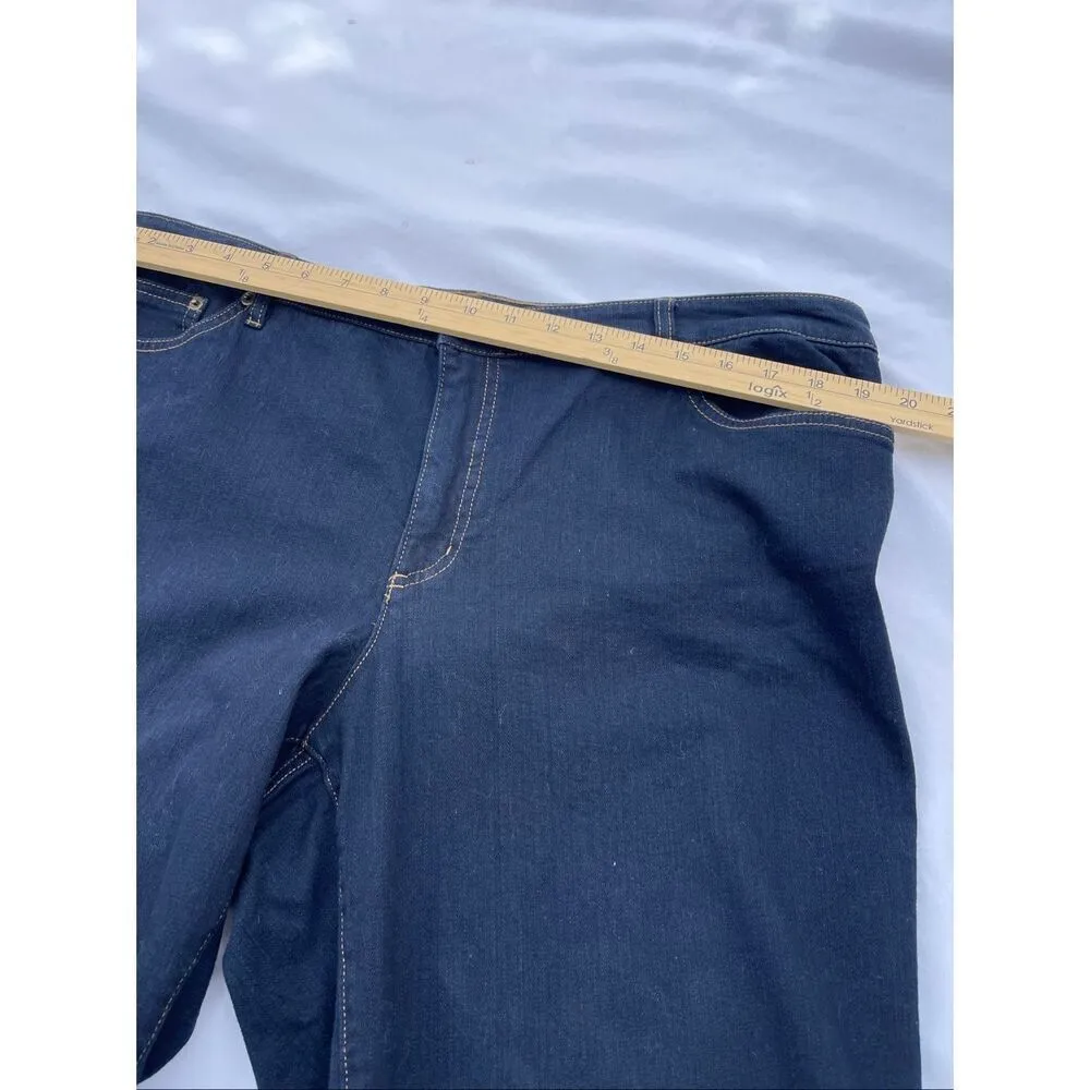 Chaps dark wash size 14  straight legs Daniella Curvy jeans - Image 3