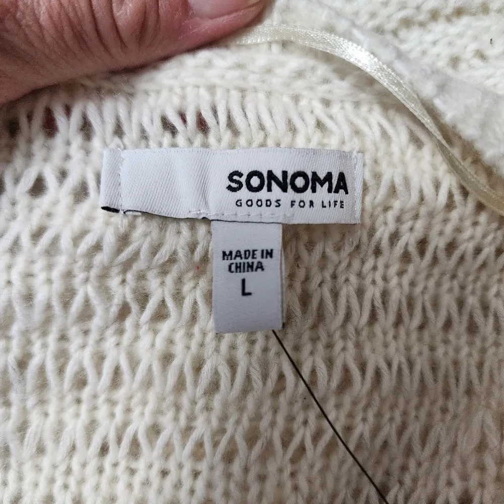 Sonoma cream vneck tunic sweater size large - Image 7