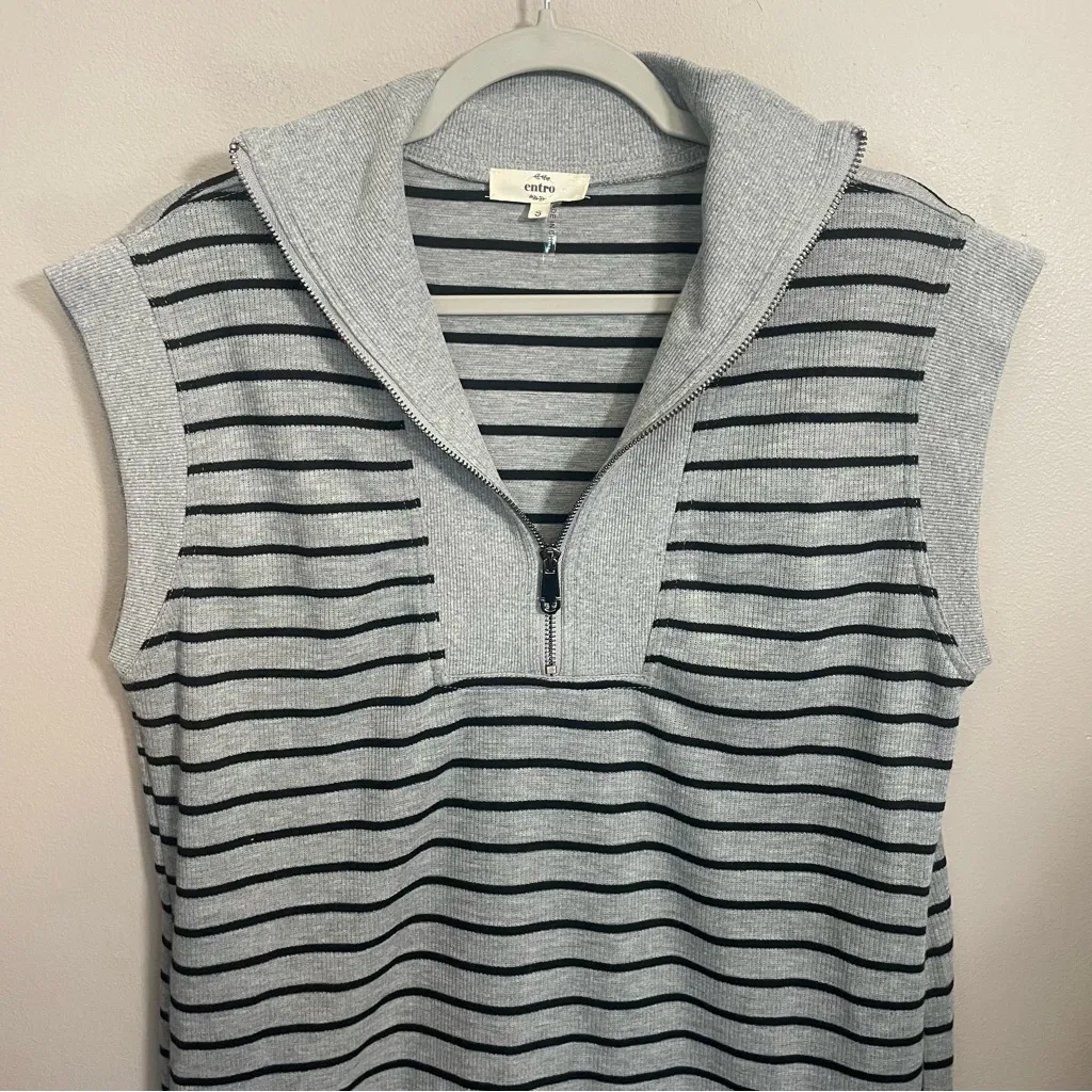 Entro sleeveless oversized sweatshirt dress size small - Image 10