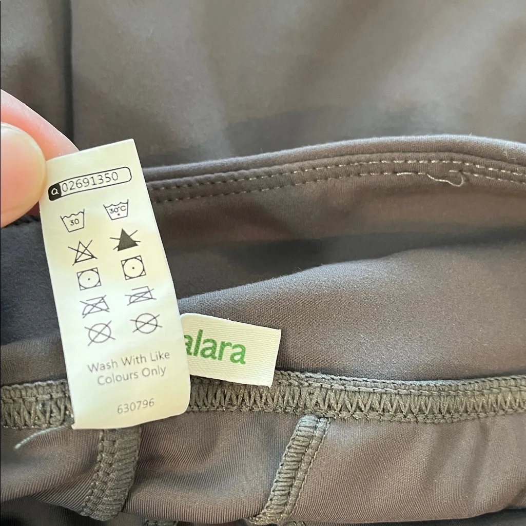 Halara  shirts Size Small - Image 5