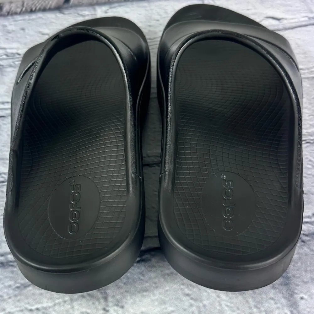 Oofos Ooahh Black Recovery Sport Slide Sandals Men's Size 5 Women’s size 7 - Image 4