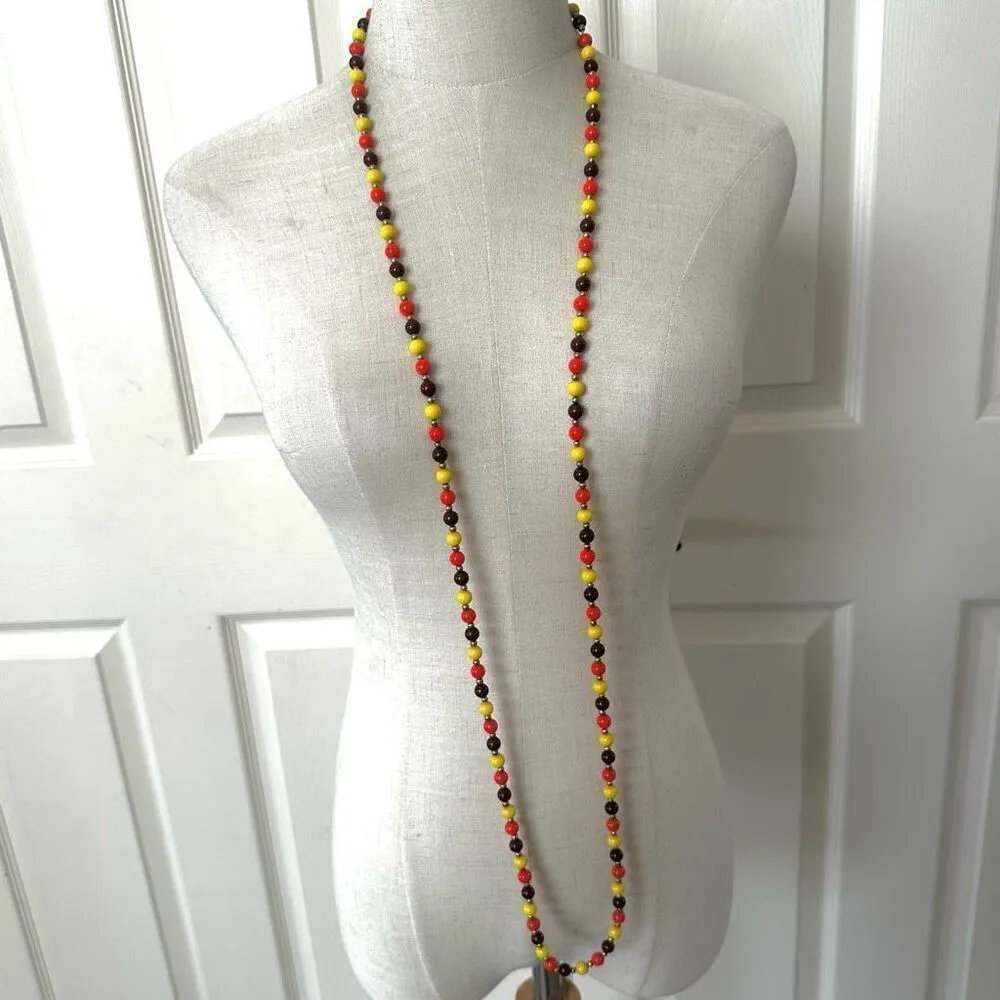 Orange and yellow beaded vintage necklace - Image 9