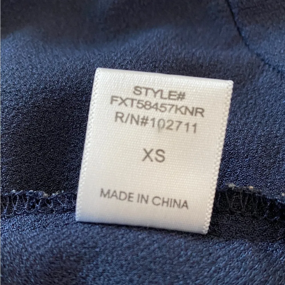 Harlowe & Graham Navy Blazer - Image 6