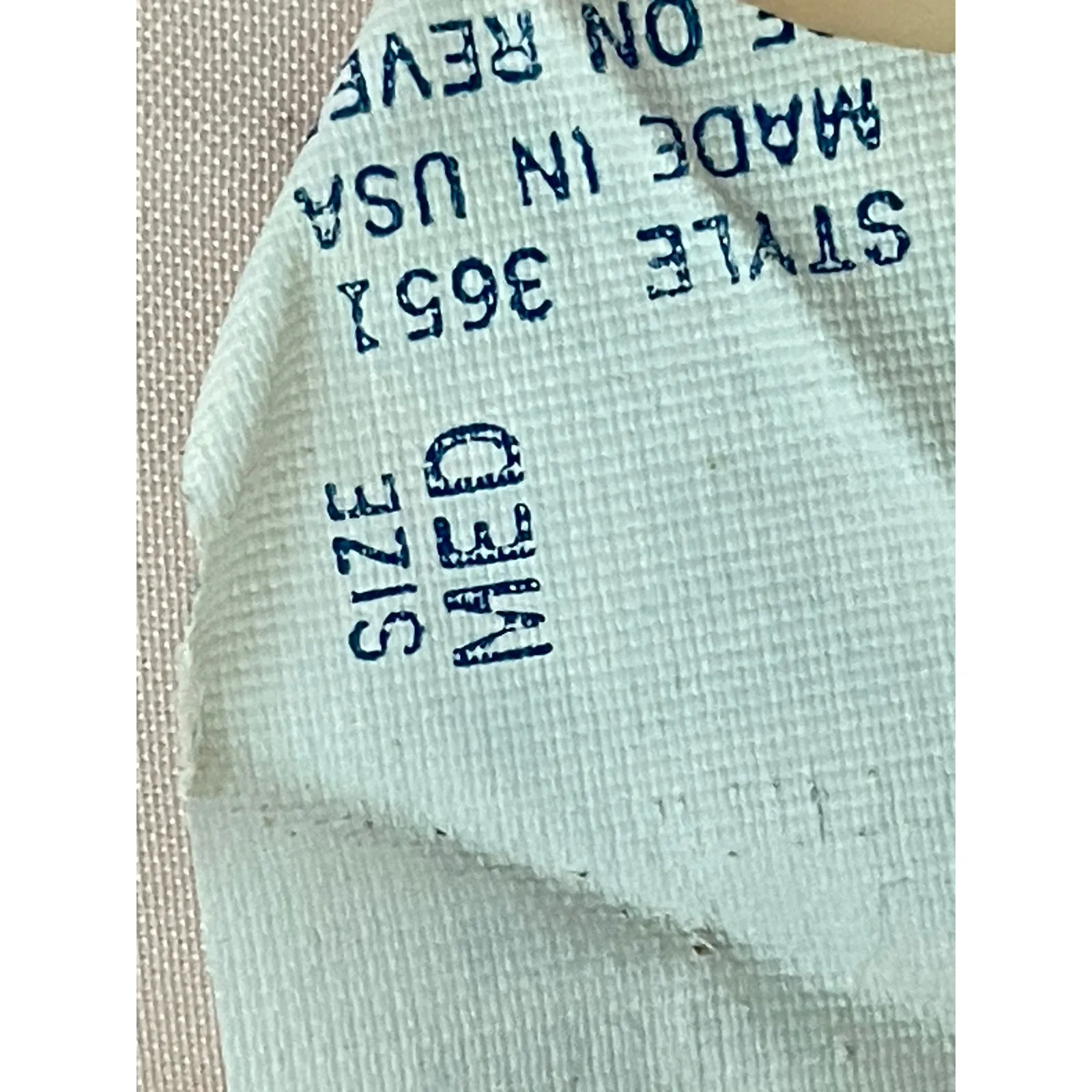 Vintage Intimate Concepts by Terry Russo Pink Floral Lace Applique Satin Robe Size M - Image 9