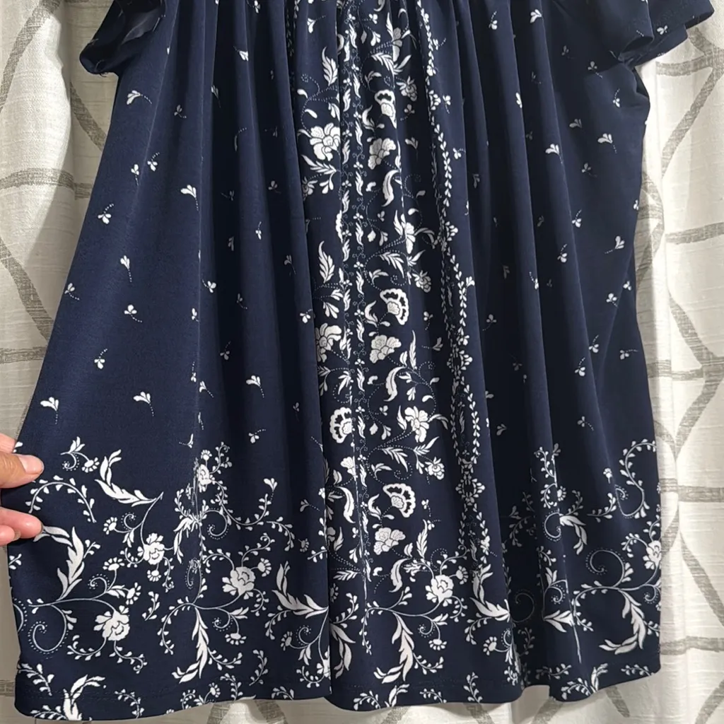 Style & Co. Midnight Blue Blouse with White Patterns - Image 3