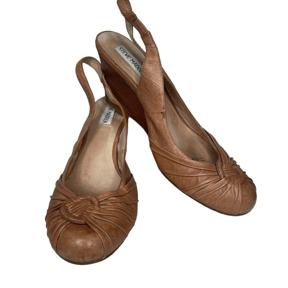 Steve Madden Gladice‎ Leather Slingback Wedge Heels - Image 4