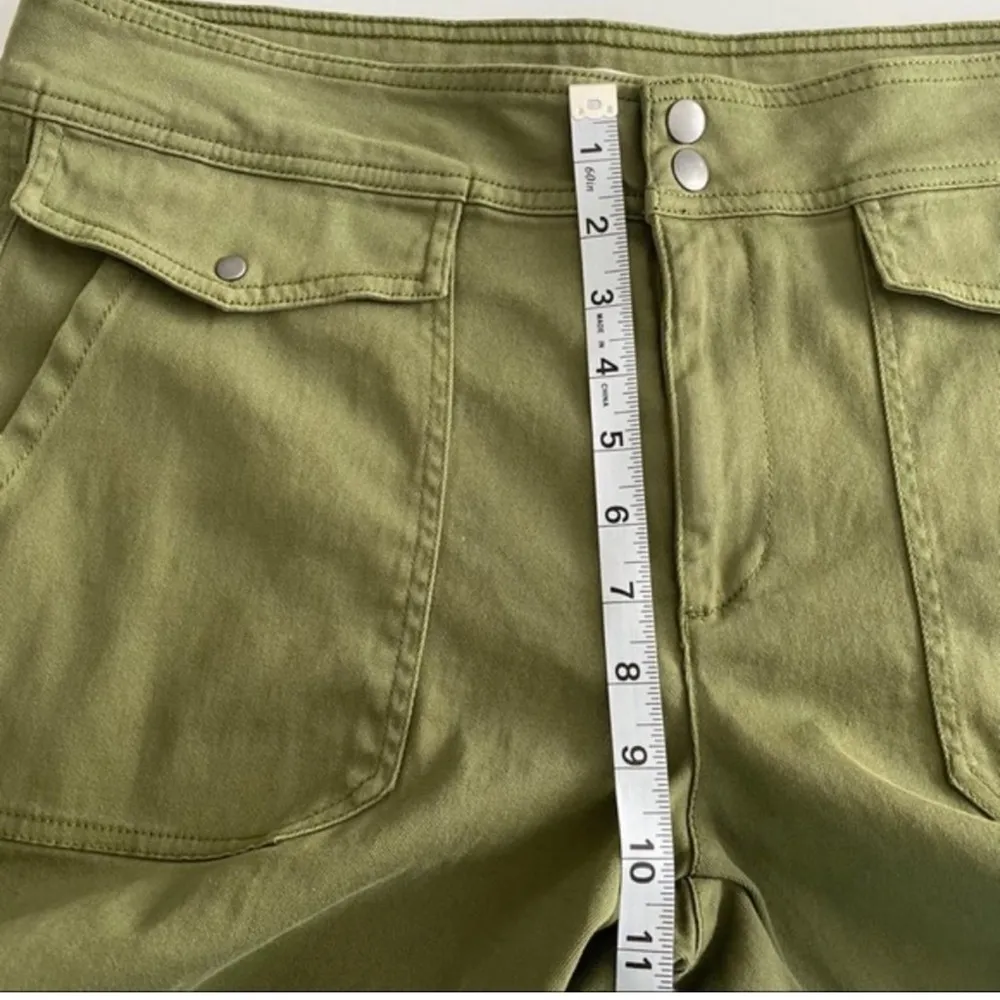Love Fire Twill Wide Leg Olive Green Pants size L - Image 11