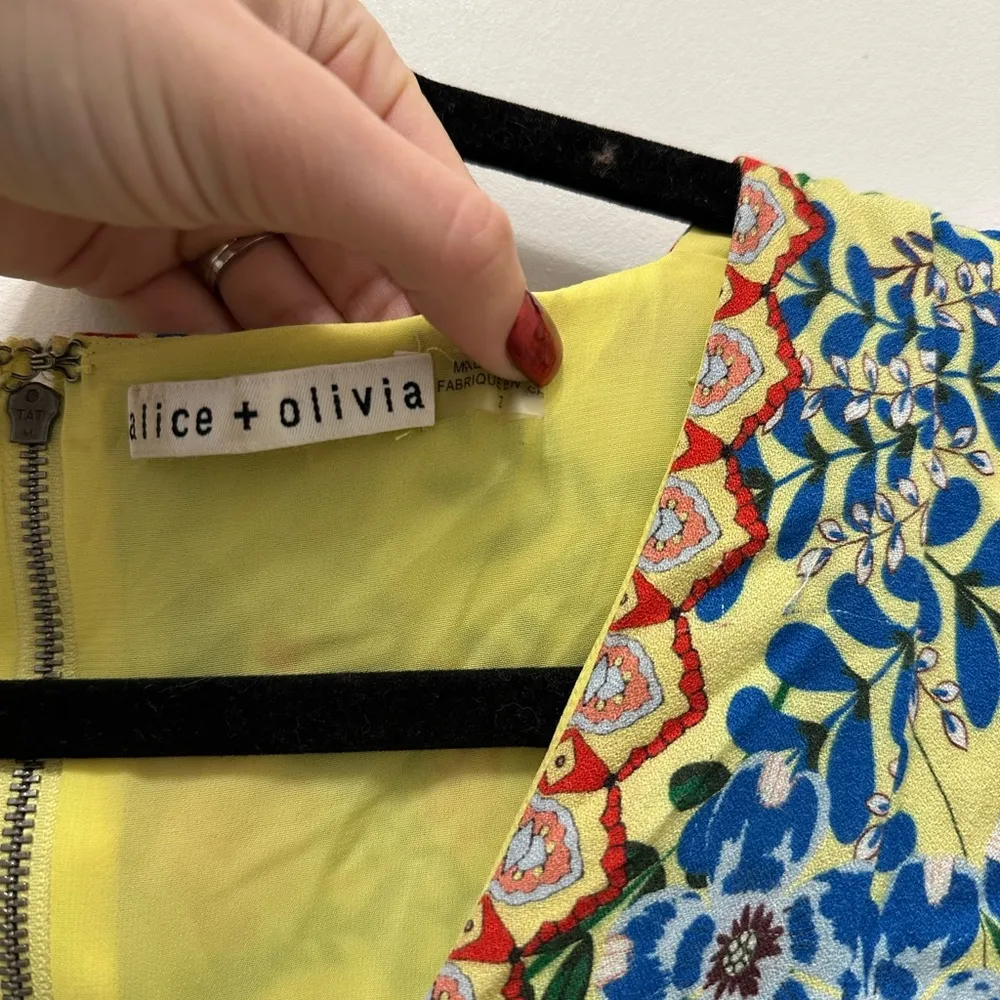 Alice + Olivia Hadley Floral Mini Dress - Image 4