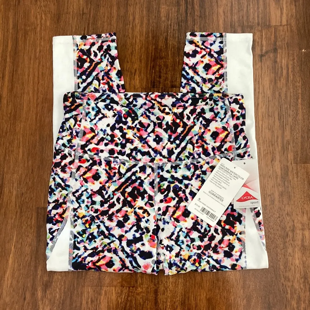 NEW Athleta High Rise Watercolor Chaturanga Capri Leggings Colorful Leopard NWT - Image 2