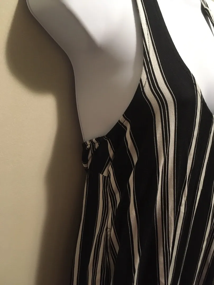 Wild Fable Black And White Overall Romper - Image 6