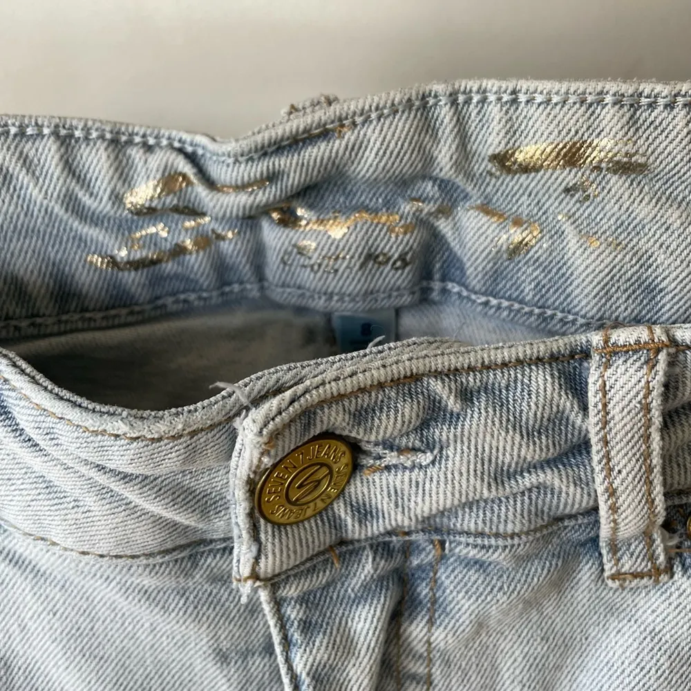 Seven Jeans Light Distressed Wash Weekend Slim Fit Straight Leg Jeans Size 8 - Image 6