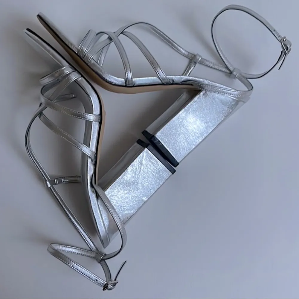 Marc Fisher Edalyn Ankle Strap Sandal Block Heel Women's Size 8.5 in Silver NEW! - Image 11