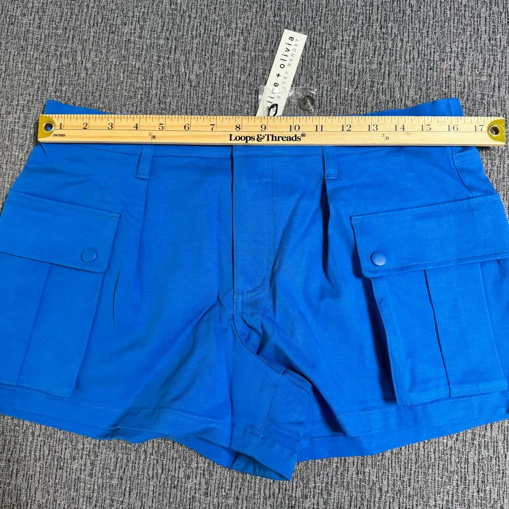 Alice + Olivia Women’s Jolette Cargo Shorts - Image 13