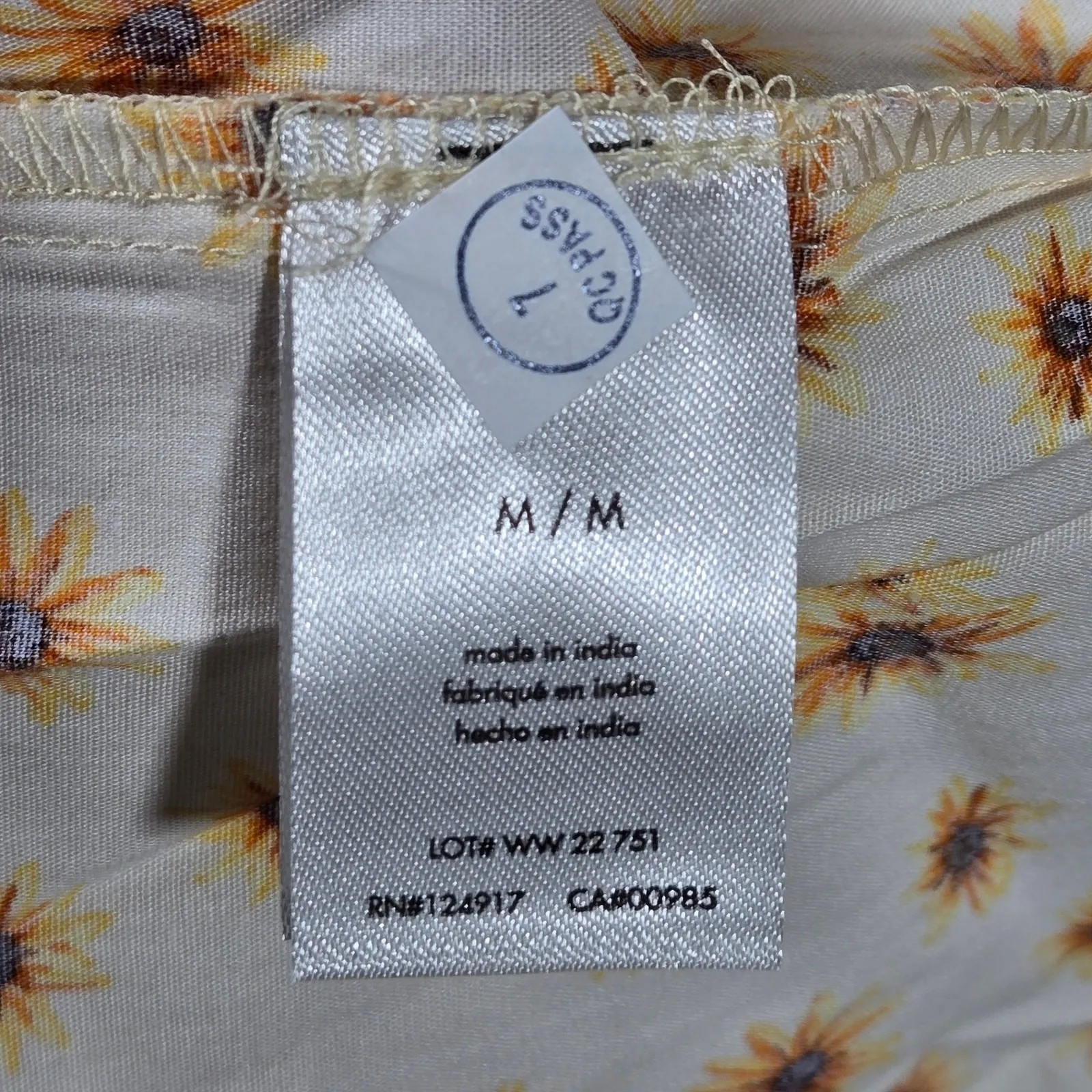 WeWoreWhat Smocked Midi Dress in Ivory‎ Ditsy Daises M NWT - Image 8