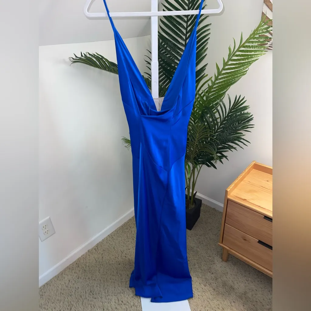 Aidan Mattox Azure Blue‎ V-Neck Satin Halter Bias Draped Gown Dress - Image 6