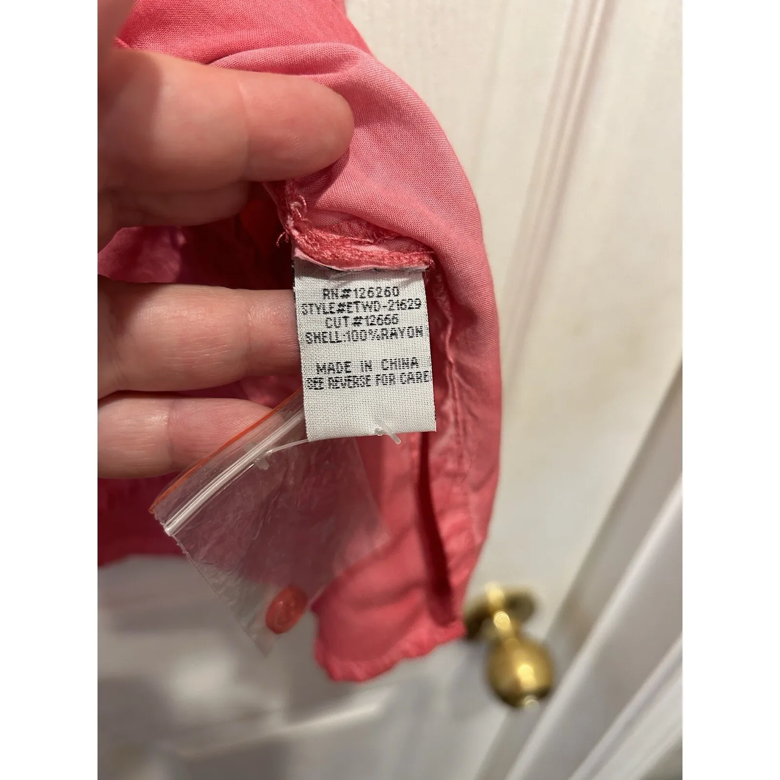 Velvet‎ Heart Womens Pink Washed Button Up Shirt Short Sleeve Collared Medium - Image 4