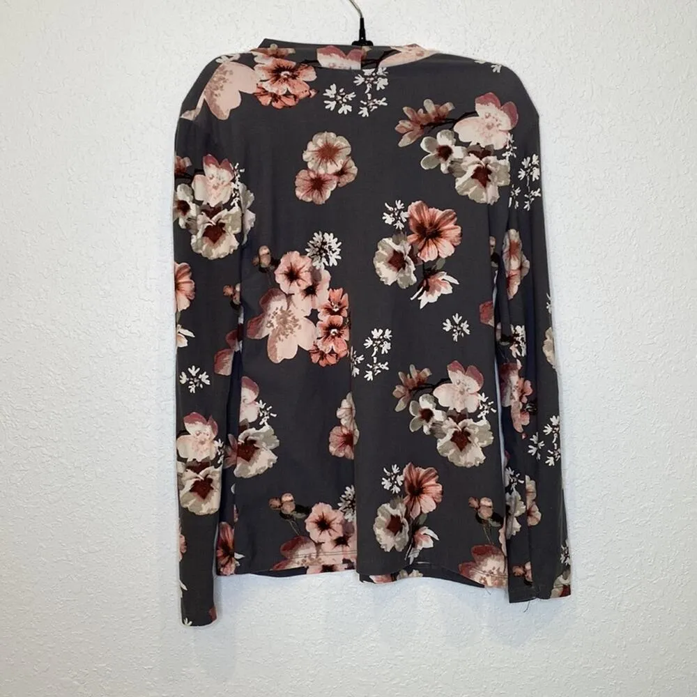 Rue21 Long Sleeve Stretchy Floral Choker Neck Cut Out Shirt EUC Sz Lg Women’s - Image 5