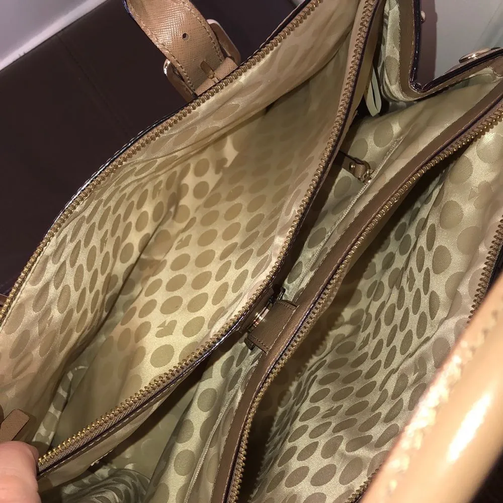 Tan Leather Two Handle Triple Compartment Expanding Shoulder Bag - Image 8