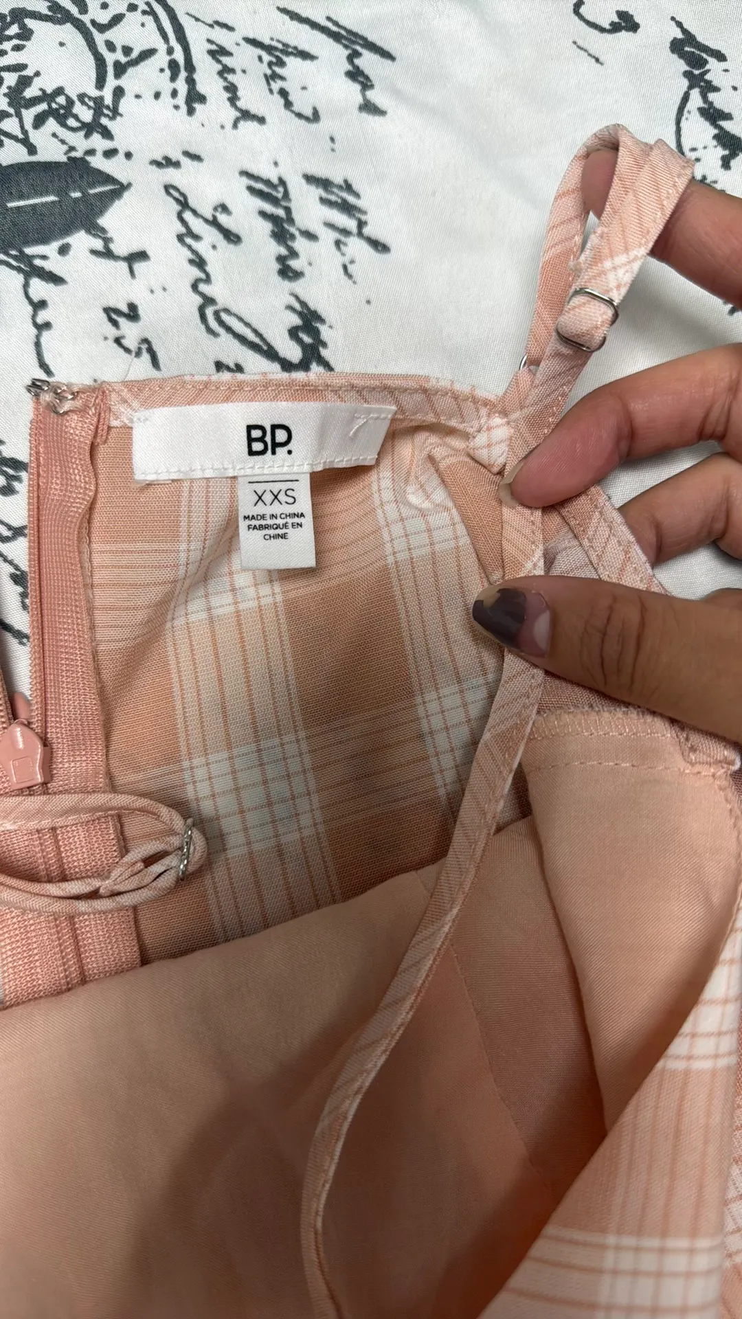 Pink checkered dress - Image 3