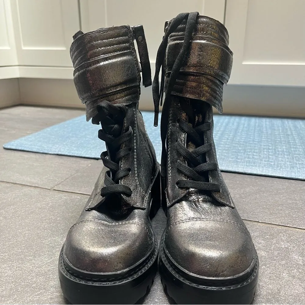 DKNY  Basia Combat Boot SZ 5 Gunmetal Grey Leather Buckle Quilted Lug Sole Chunky - Image 6