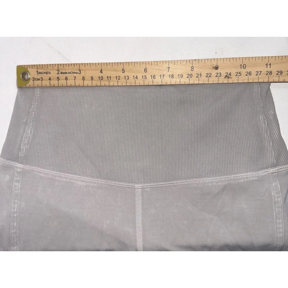 Lululemon Gray Athletic Casual Gym Running Athleisure Pants Leggings Size 2 - Image 5