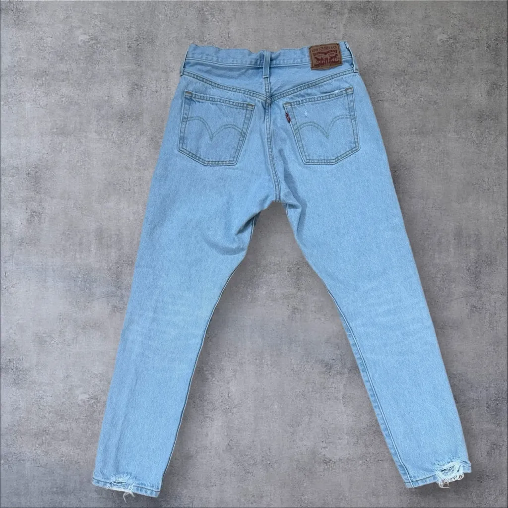 LEVI’S | 501 Straight Leg Skinny Jeans Light Wash PC9-29502-0215 Sz. 28x28 - Image 4