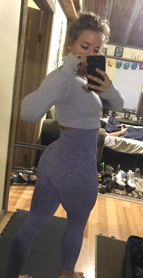 Lavender Workout Set Purple - Image 4