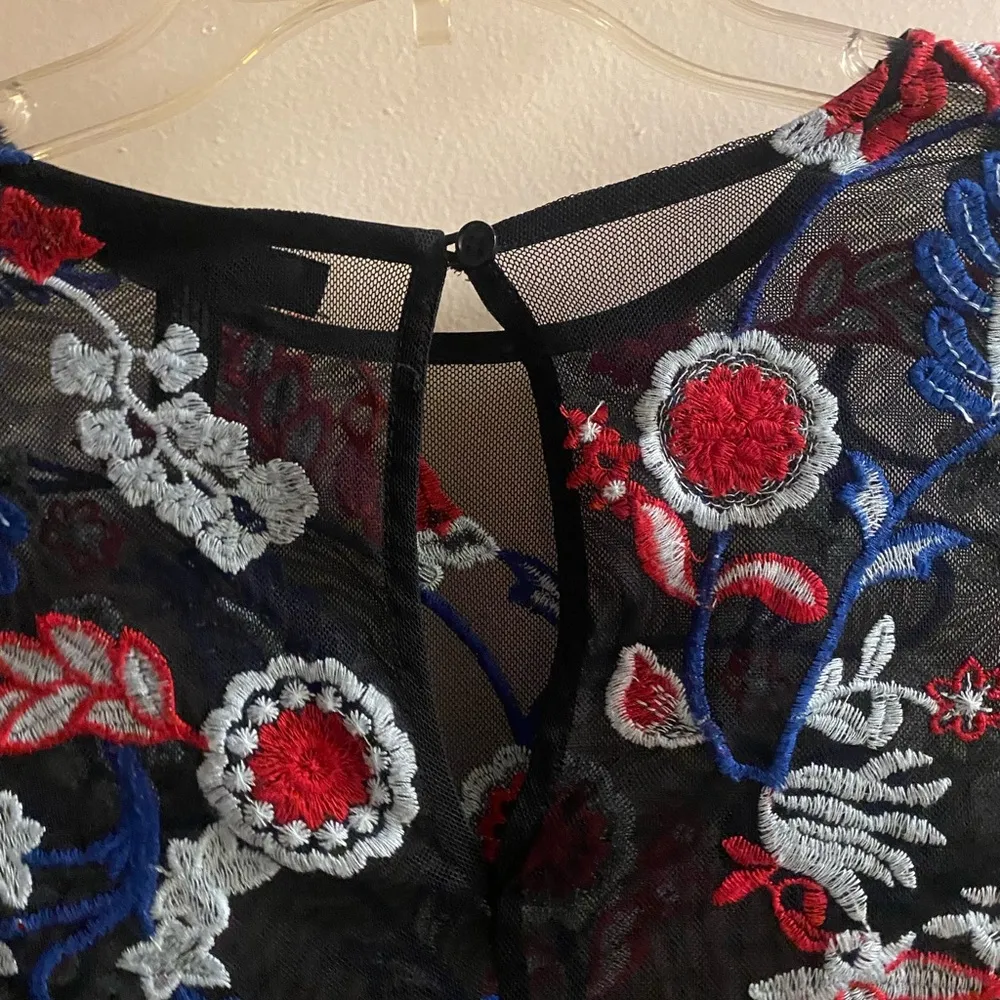 Aqua Women’s Sheer Blouse S Small Black W/ Red White Blue Embroidered Flowers - Image 6