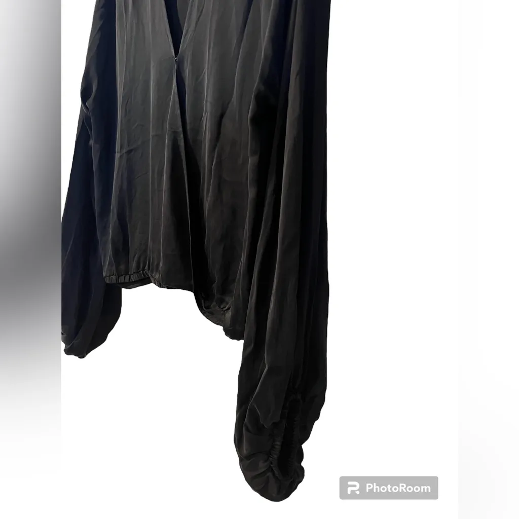 7 for All Mankind Cross Front Gathered Elastic Waist Hem M Ret:$150 Silky Blouse - Image 3