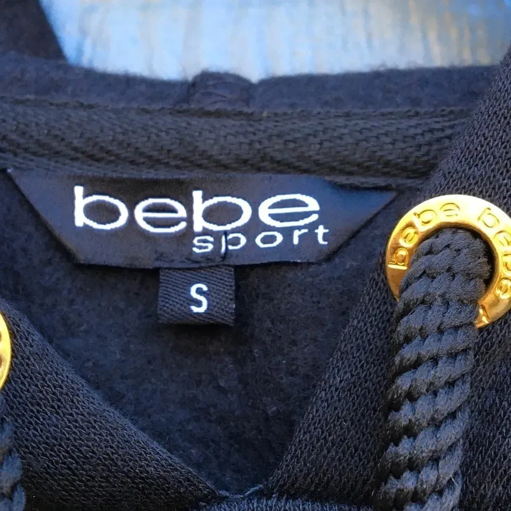 NWT bebe Black Animal Print Foil Long Sleeve Drawstring Hoodie Size Small - Image 4