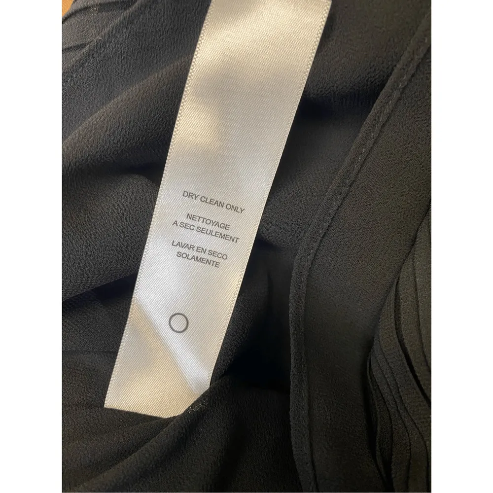 Frame NWT Gathered Keyhole Tie-Neck Top in Noir Size L - Image 6