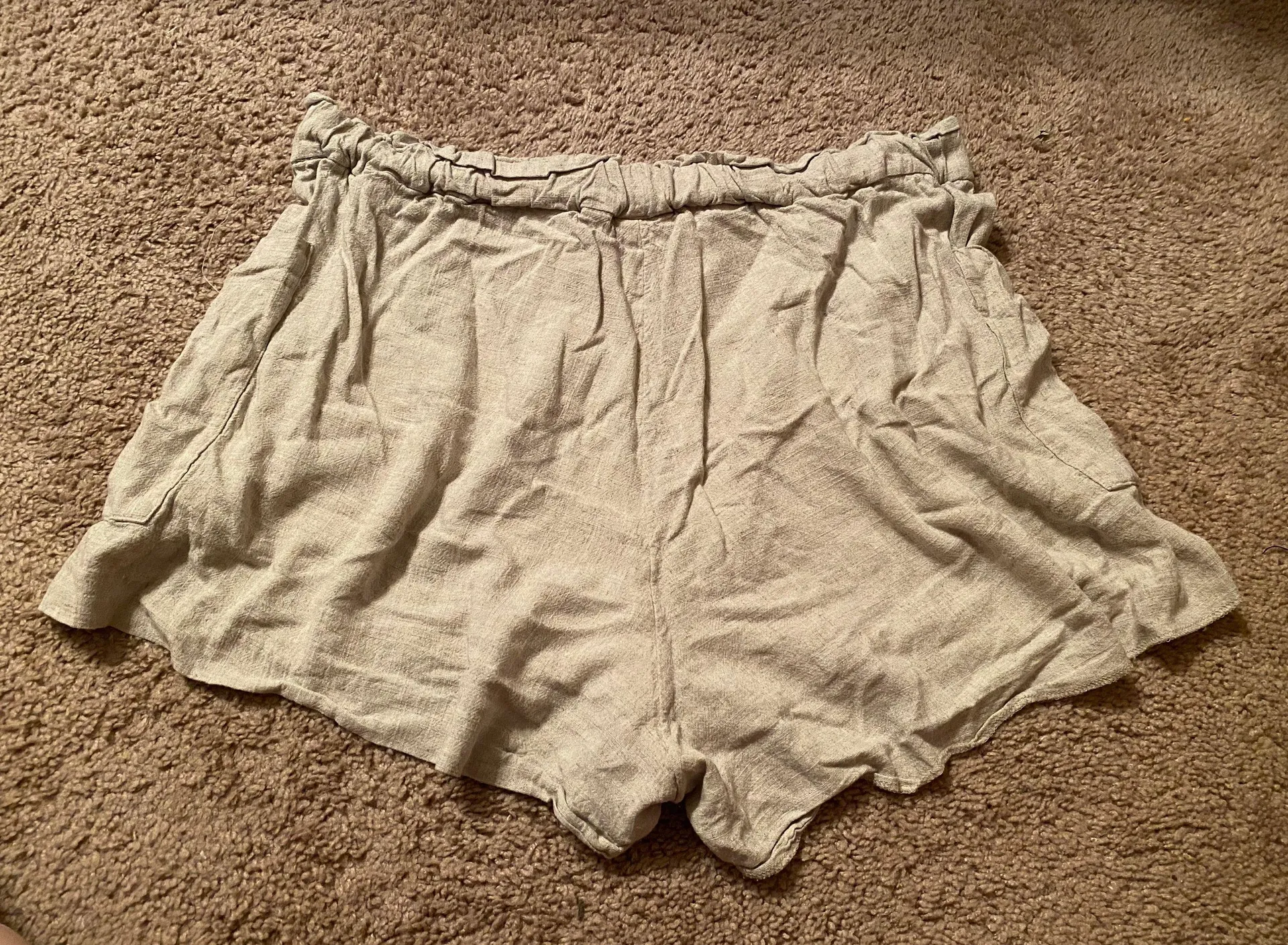 H&M Paper Bag Linen Shorts - Image 2
