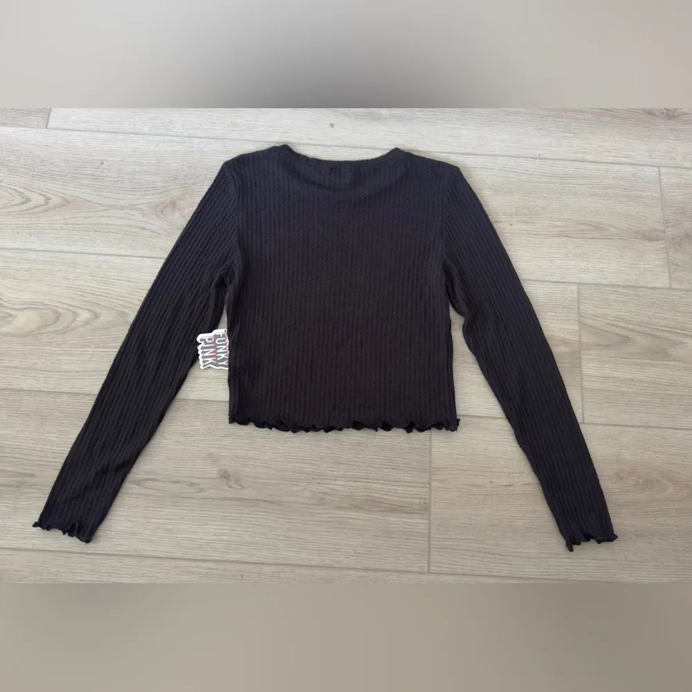 FUNKI PINK HALLOWEEN 🎃👻 Black Long Sleeve with Pumpkin Print.
*NEW WITH TAGS 🏷️ Size undefined - Image 6