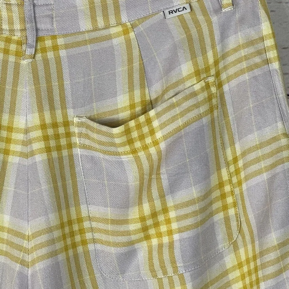 RVCA SZ 27 Downer Shorts Yellow Plaid Pleated Front Pockets High-Rise Zip-Fly - Image 4