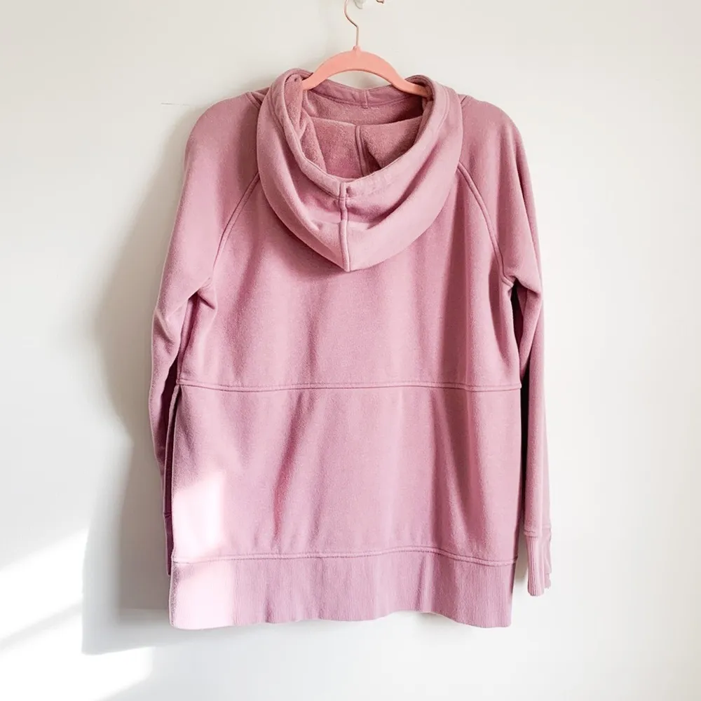 Athleta Pink Light purple Faux Fur Lined Hoodie Small - Image 5