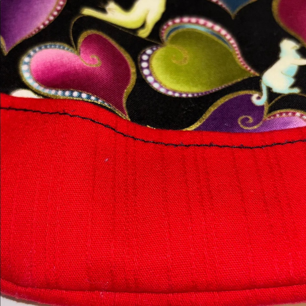 CAT A TUDE MULTI COLOR AND VIBRANT RED FABRIC POCKETBOOK BLACK WITH WHITE CATS - Image 4