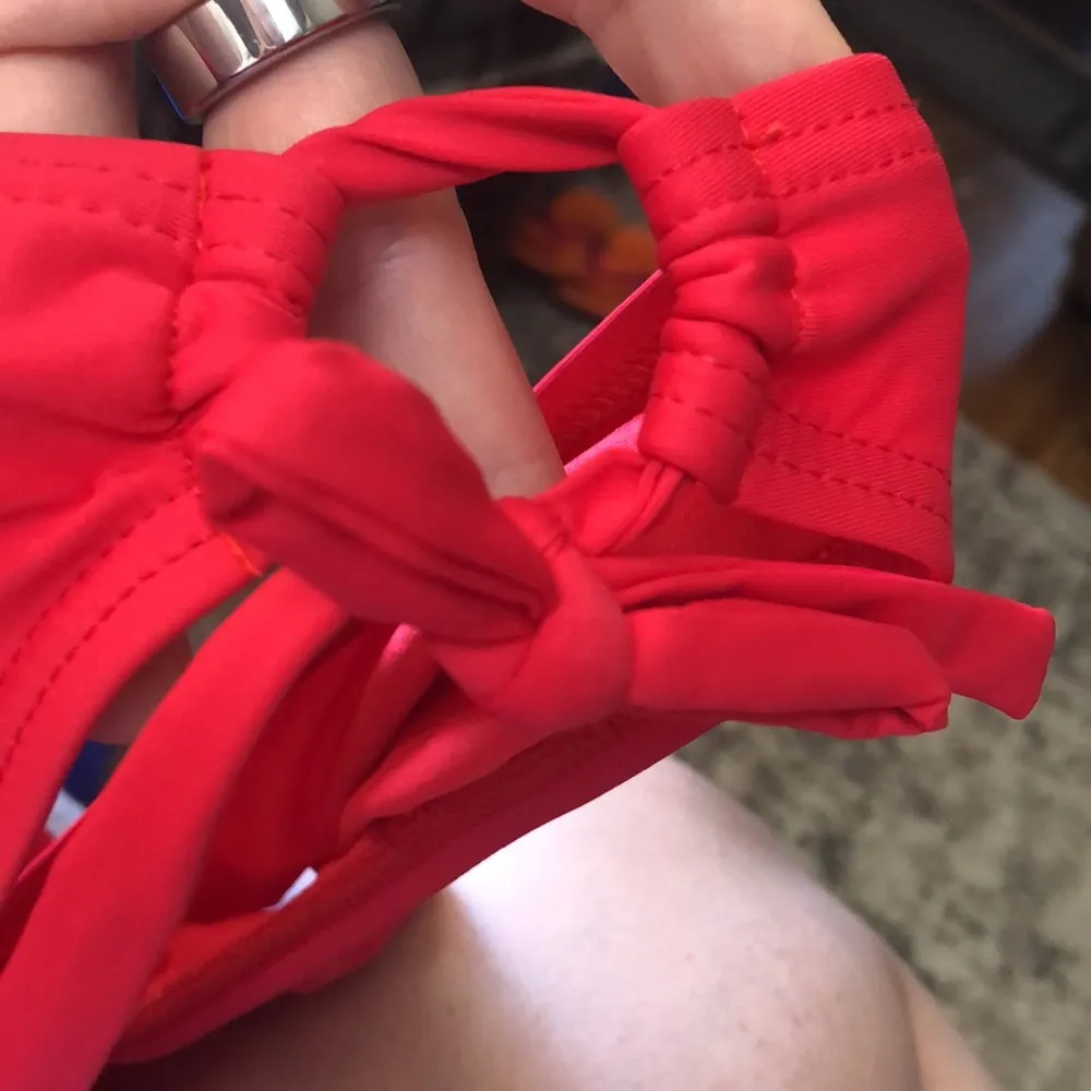 💄 Antonio Melani Bikini Bottoms, size large - Image 5