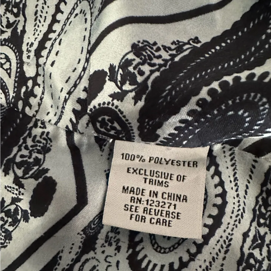 Vine and Valley Y2K Baroque Bandana Handkerchief Crop Top Size Medium - Image 5