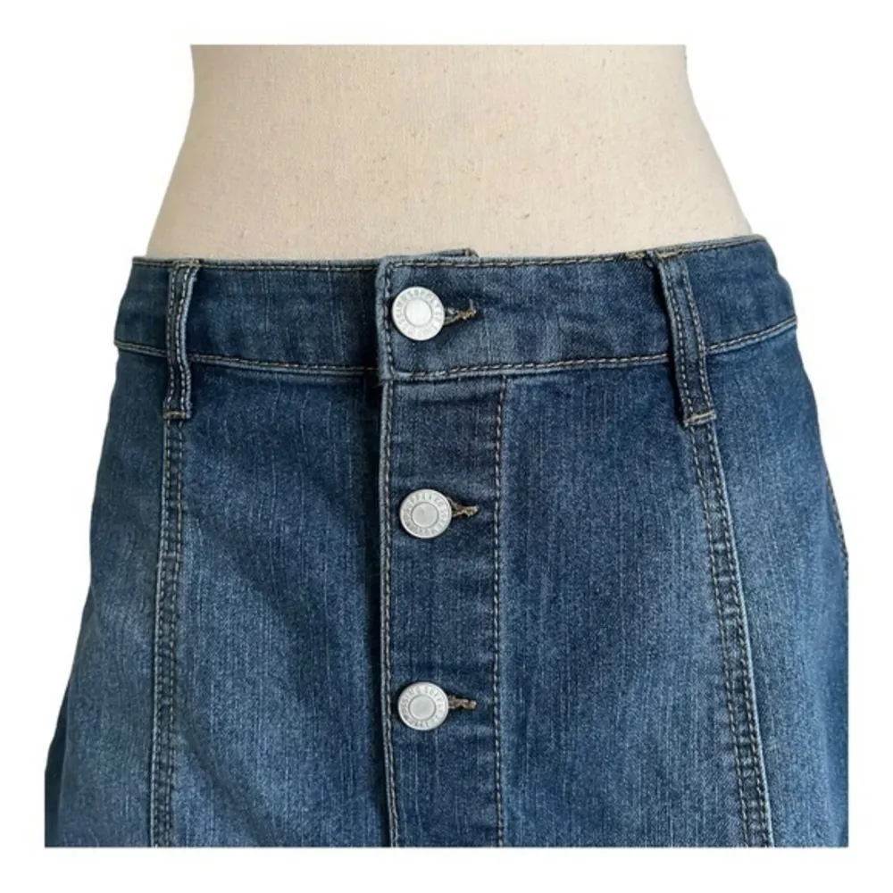 Mossimo Supply Button Front Denim Mini Skirt Size 8 Blue - Image 7