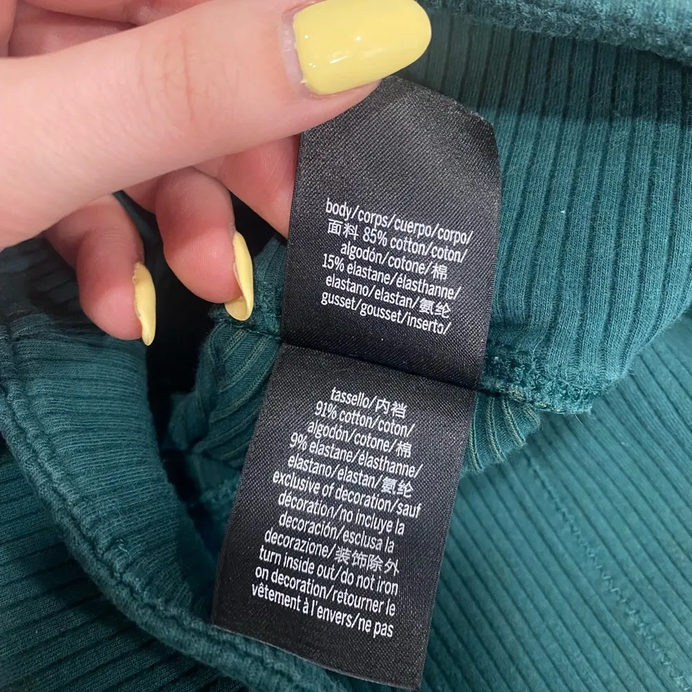 VS PINK High Waisted Green Ribbed Yoga Leggings - Image 5