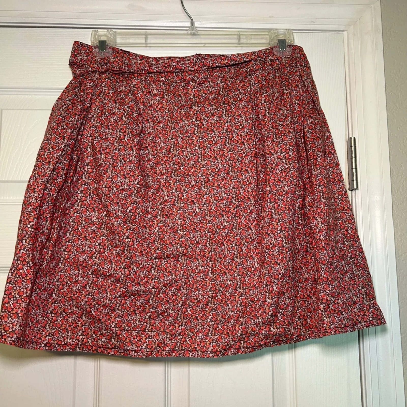 Gap Red pink ditzy floral mini skirt women's 10‎ cottage girly prairie  summer - Image 3