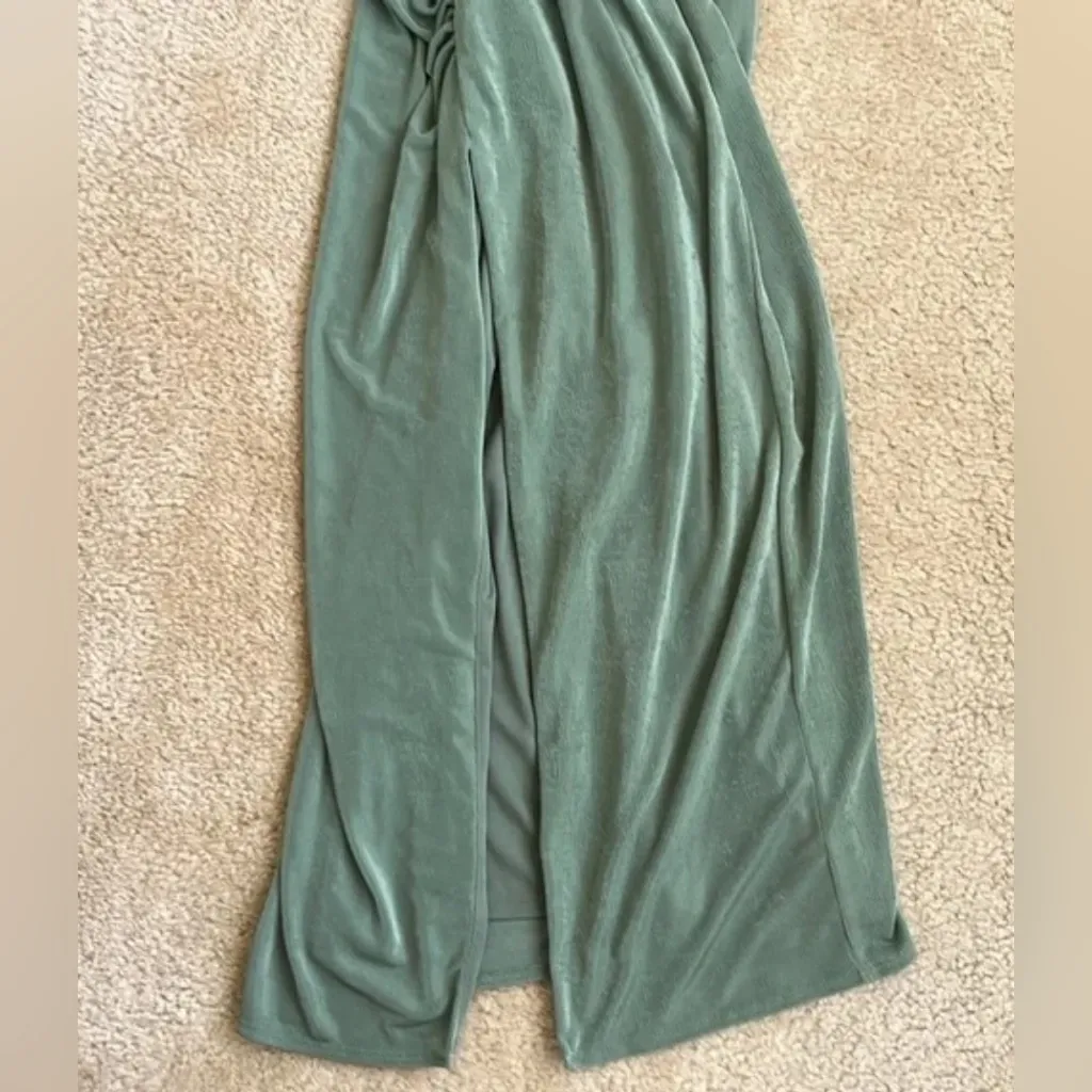 NWT Katie May Gina K Ruched Asymmetrical Low Back Midi Dress in Women's Medium - Image 6