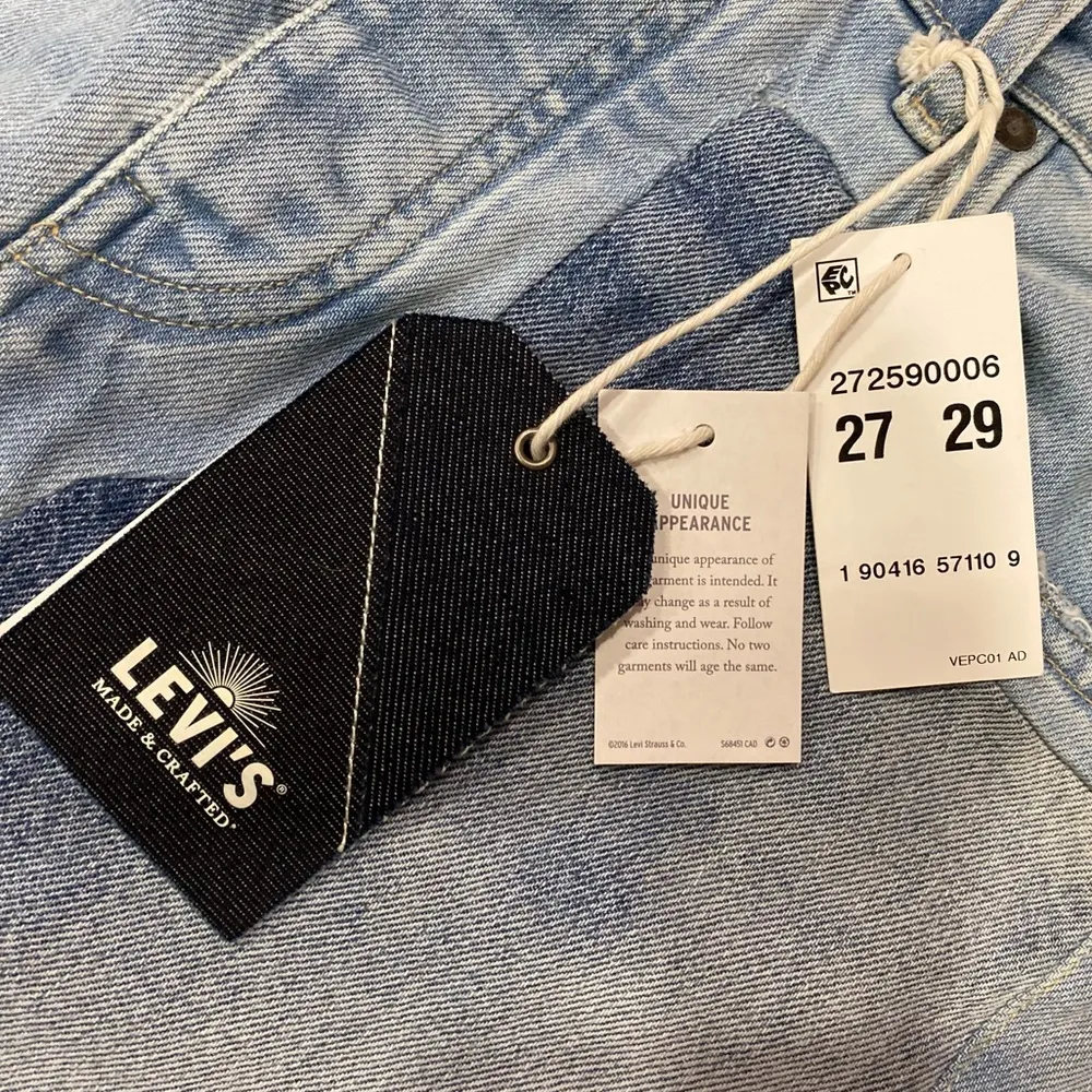 NWT - LEVI'S - Made & Crafted High-Rise Slouchy Tapered Straight Leg Jeans - Image 4