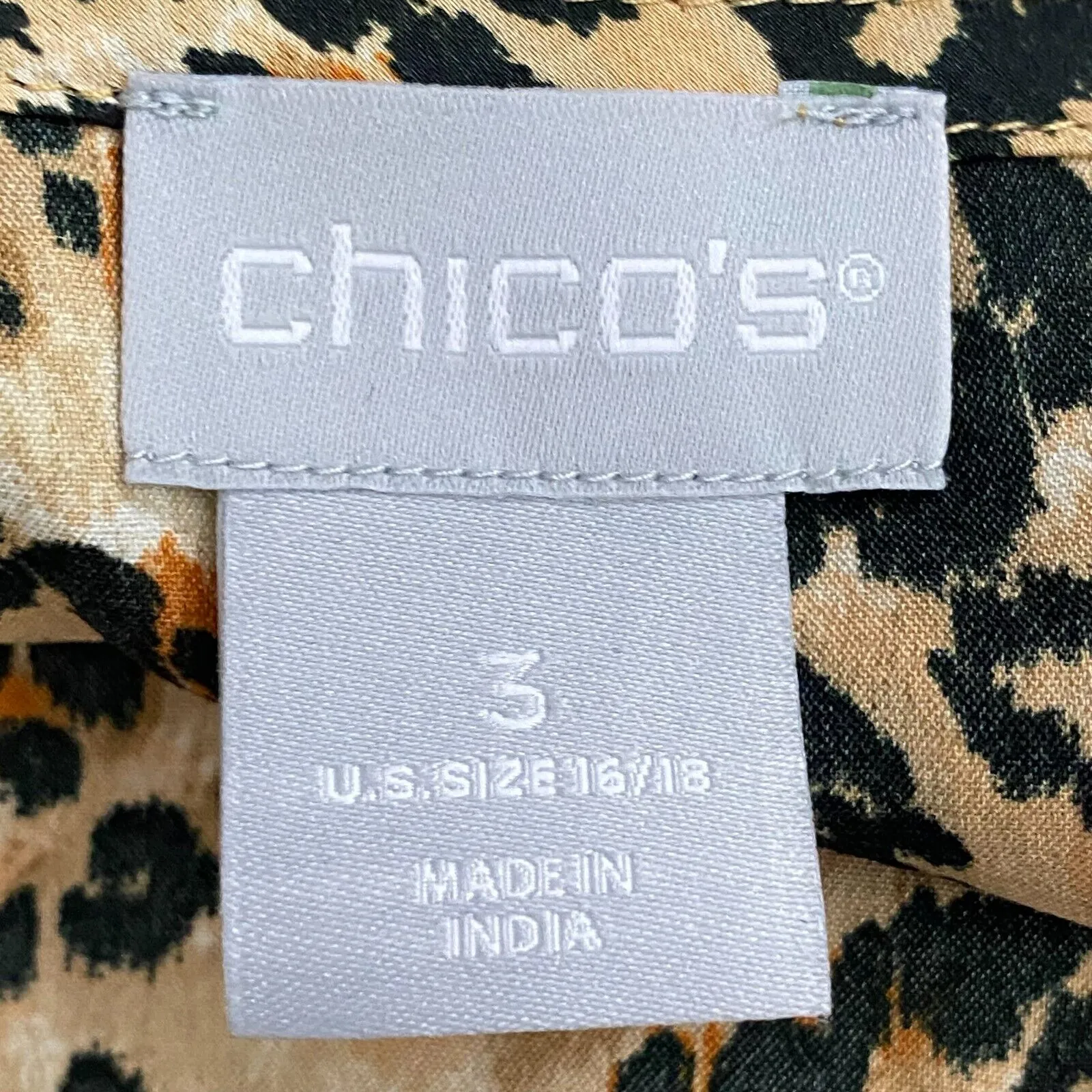 Chicos Top Sz 3 Chiffon Embellished Tunic Paisley Leopard Mob Wife Cats 16/18 - Image 14