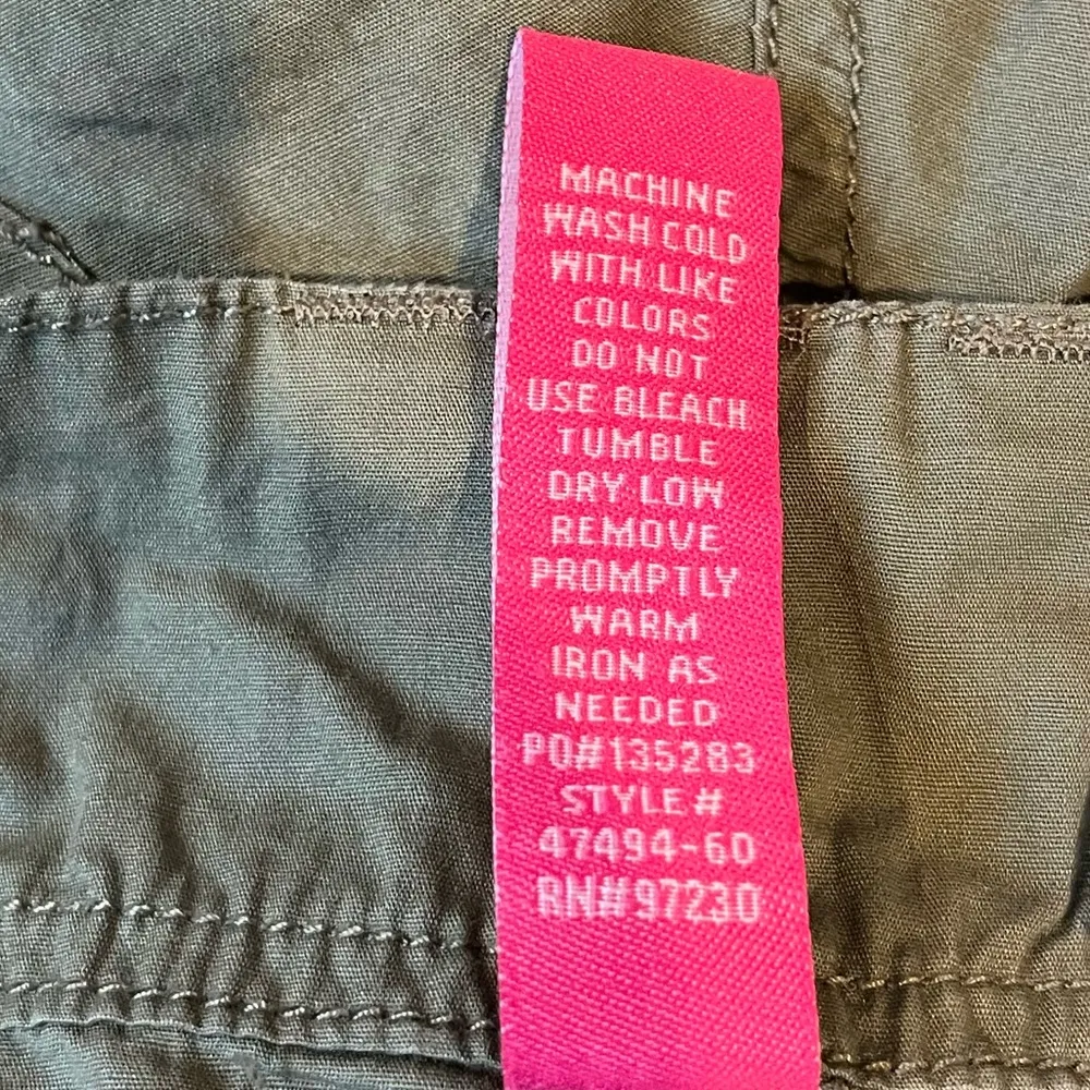 Almost Famous Daisy Duke Shorts Army Green Size 3 - Image 4