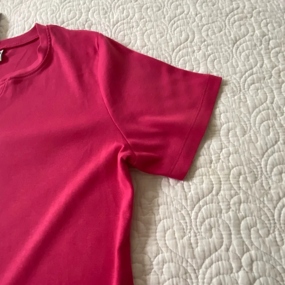 Karen Scott NWT Henley Short Sleeve Top Hot Pink Silver Buttons Size PM - Image 7