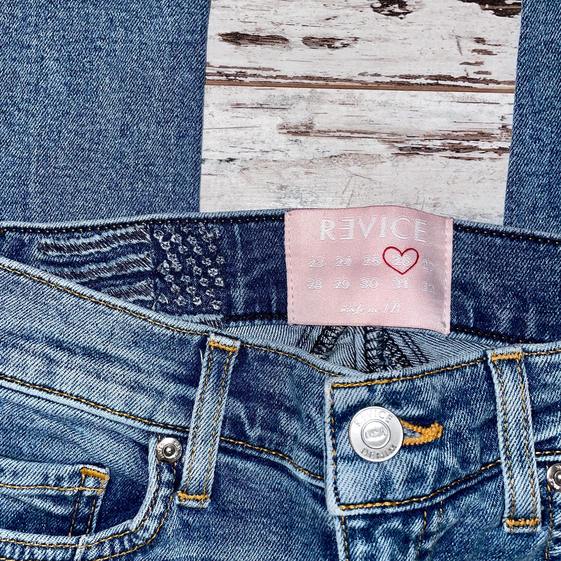 Venus Crop / Light Year Wash - Image 3