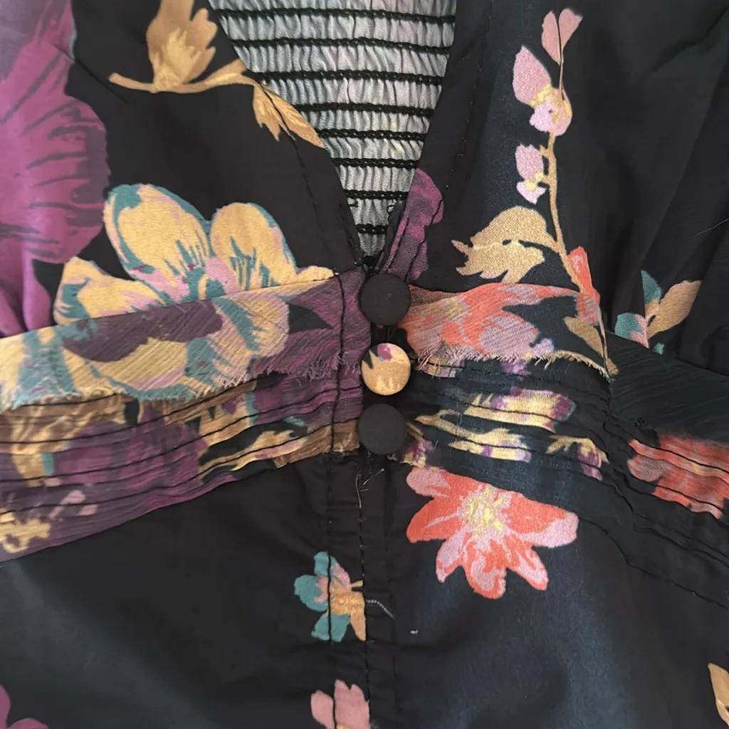 NWOT Wanderlust Floral Print Bodysuit - Image 7